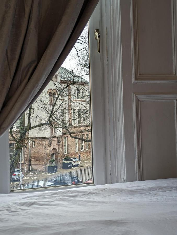Huge Room In The City Edinburgh Eksteriør billede
