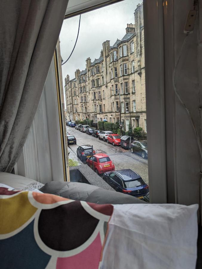 Huge Room In The City Edinburgh Eksteriør billede